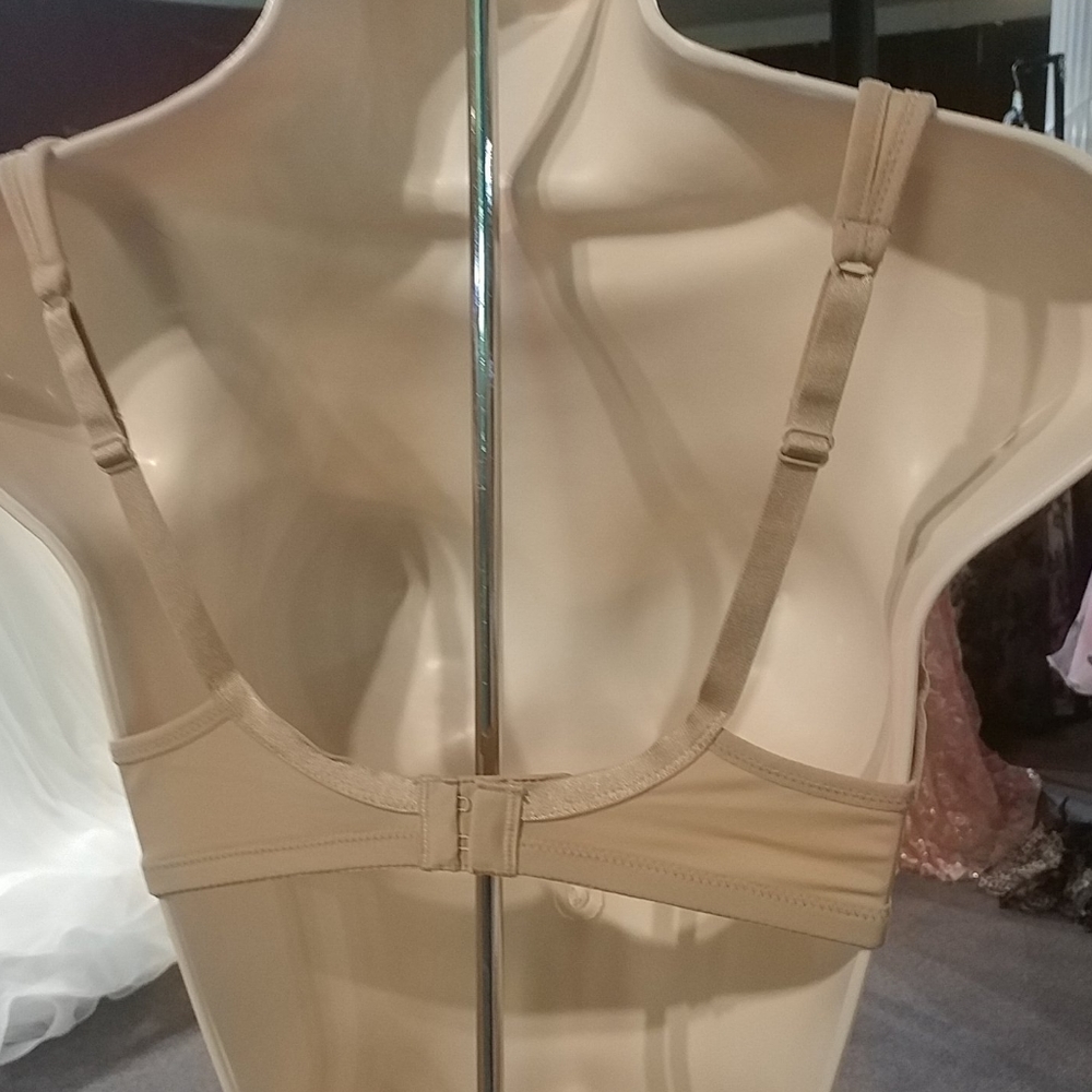 Essential bodywear bras - Picture 2 of 4